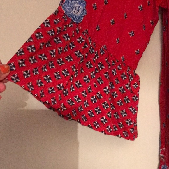 NWOT BEAUTIFUL BOHO style blouse - Picture 7 of 8